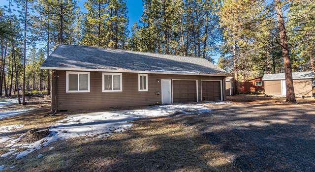Photo of 18979 Obsidian Rd, Bend, OR 97702
