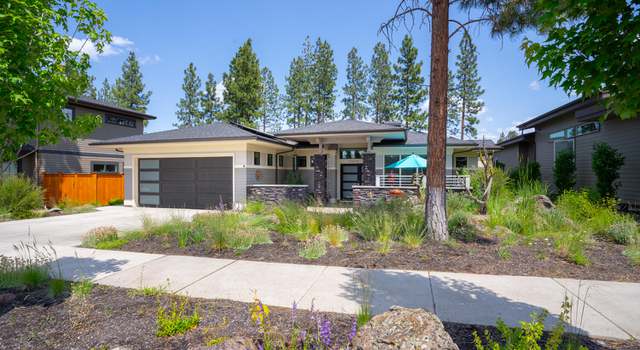 Photo of 62654 NW Mt Thielsen Dr, Bend, OR 97703