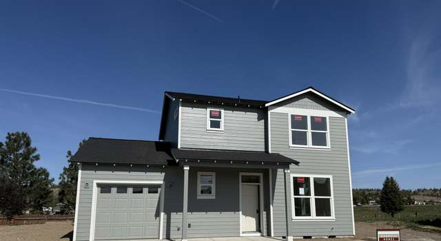 Photo of 766 NE Rickenbacker Rd, Madras, OR 97741