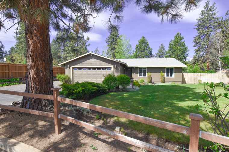 Photo of 20330 Mel Ct Bend, OR 97702
