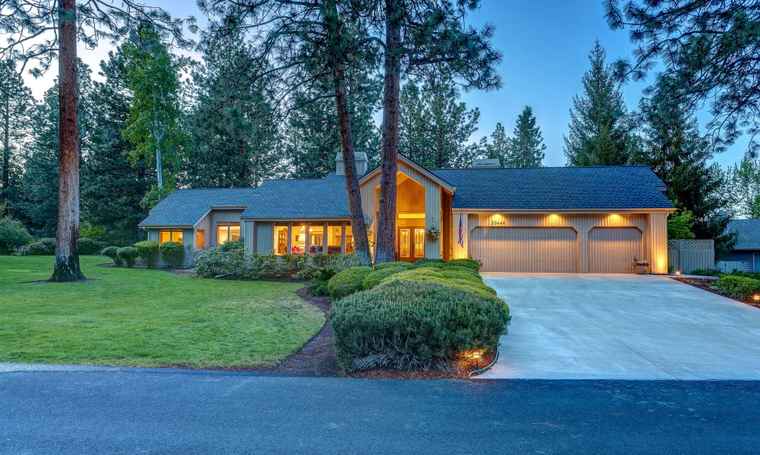 Photo of 20444 Outback Ct Bend, OR 97702