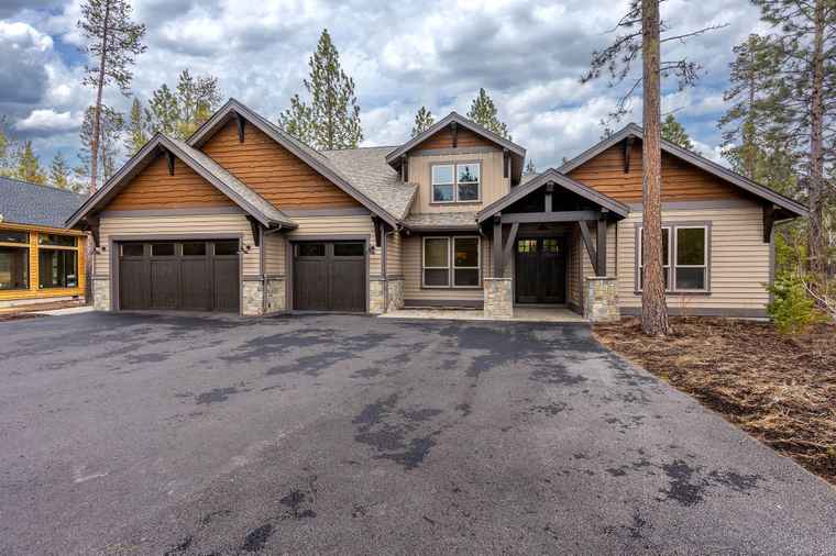Photo of 56887 Dancing Rock Loop Unit 15B Bend, OR 97707