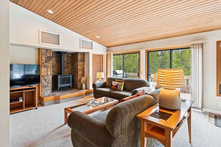 Photo of 57671 Poplar Ln #23 Sunriver, OR 97707