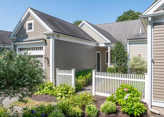 Property at 12 Turnberry Rd, Bourne, MA 02532, 2 beds, 2.5 baths