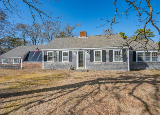 Property at 1996 Main St, Chatham, MA 02633, 3 beds, 2 baths