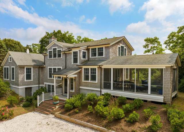 Property at 9 Towhee Ln, Truro, MA 02666, 4 beds, 4 baths