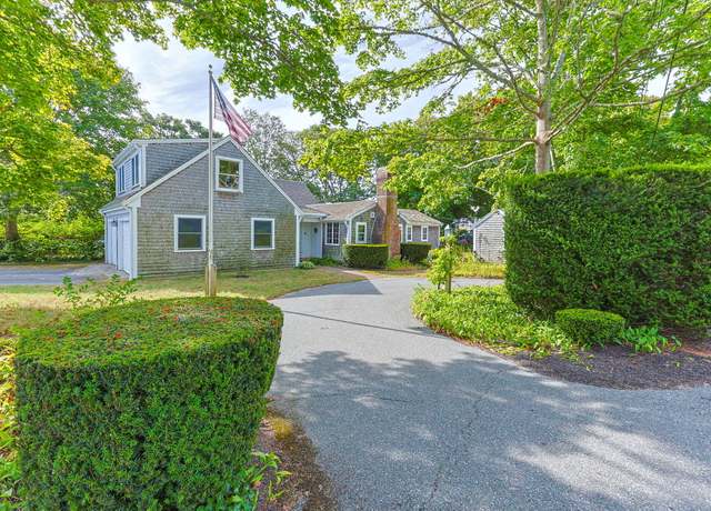 Property at 24 Hillcrest Rd, Chatham, MA 02633, 5 beds, 3 baths