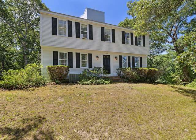 Property at 420 Route 6A, Sandwich, MA 02563, 5 beds, 3.5 baths