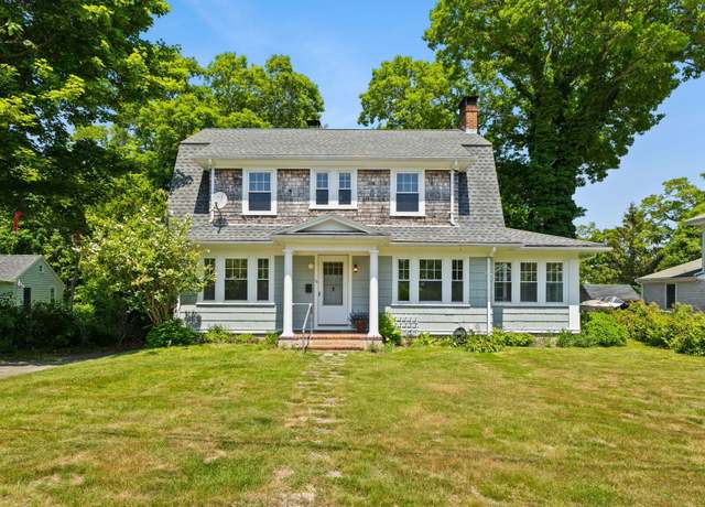 Property at 20 Glendon Rd, Woods Hole, MA 02543, 3 beds, 2 baths