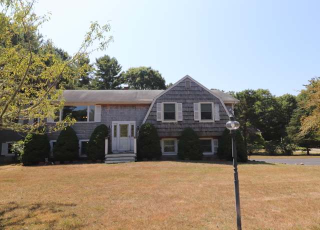 Property at 29 Carl Landi Cir, East Falmouth, MA 02536, 4 beds, 1.5 baths