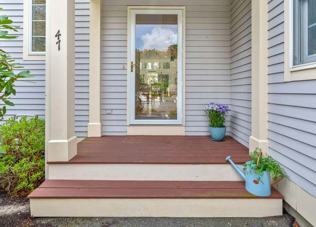 Property at 47 Blue Spruce Way, Mashpee, MA 02649, 2 beds, 2.5 baths
