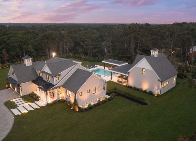 Property at 171 Searsville Rd, South Dennis, MA 02660, 5 beds, 5.5 baths