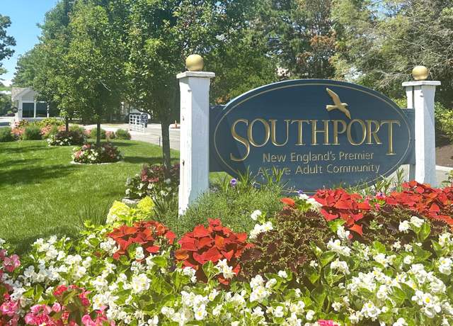 Property at 4 N Ridge Rd, Mashpee, MA 02649, 2 beds, 2 baths