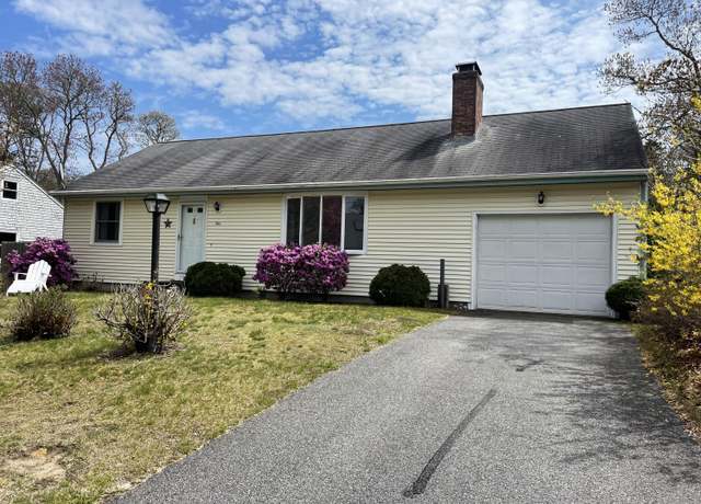Property at 1 Wagtail Ln, West Yarmouth, MA 02673, 2 beds, 1 bath
