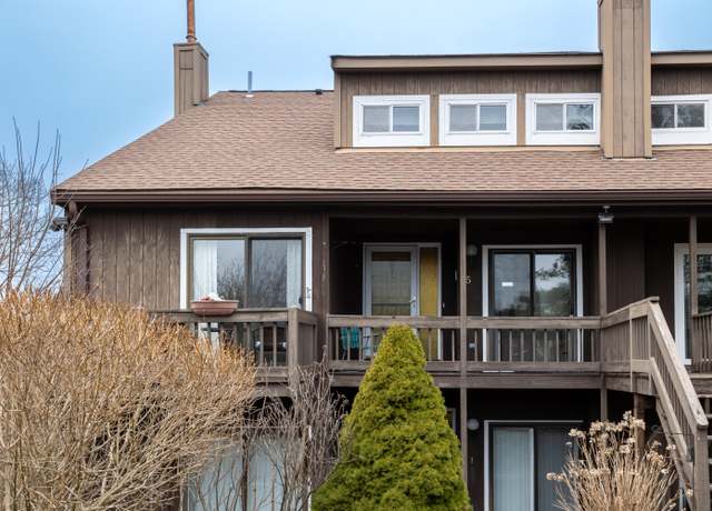 Property at 5 Ships View Ter, Bourne, MA 02532, 2 beds, 2 baths