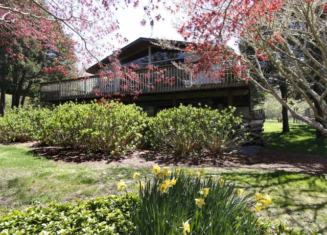 Property at 61 Beaver Rd, Brewster, MA 02631, 3 beds, 2 baths