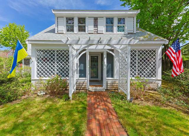 Property at 54 Smith St, West Harwich, MA 02671, 3 beds, 1.5 baths
