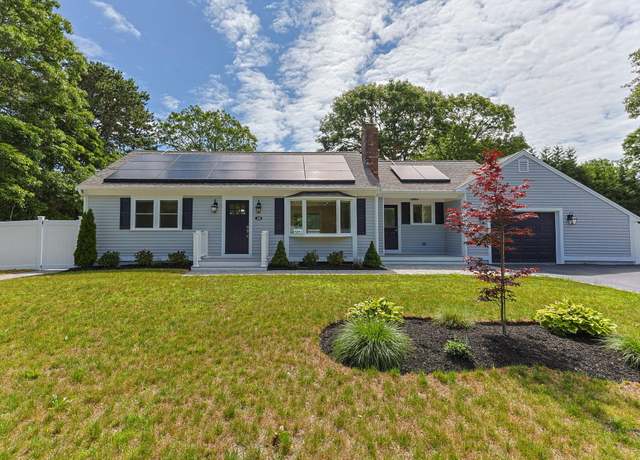 Property at 28 Vandermint Ln, Hyannis, MA 02601, 2 beds, 2 baths