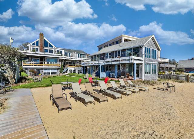 Property at 495 Commercial St Unit U9, Provincetown, MA 02657, 1 bed, 1 bath