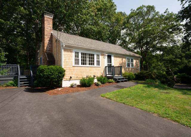 Property at 297 Compass Cir, Hyannis, MA 02601, 3 beds, 2 baths
