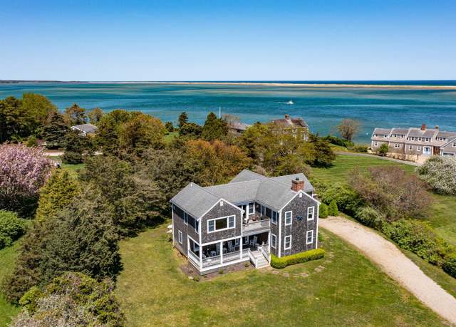 Property at 35 Whistler Ln, Chatham, MA 02633, 3 beds, 3.5 baths