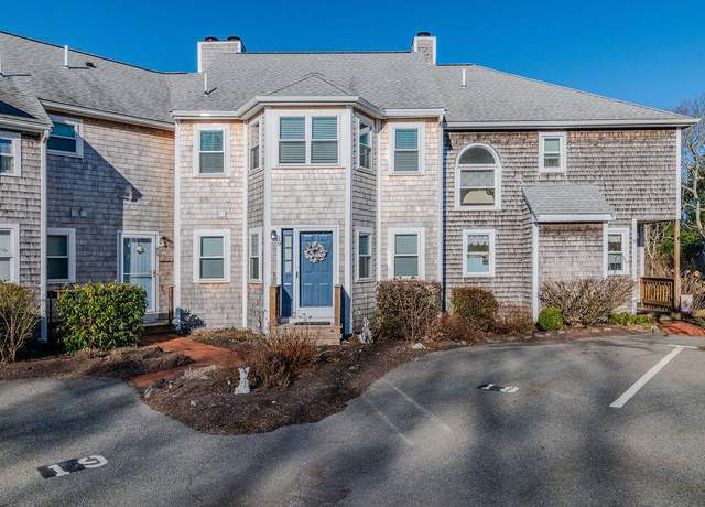 Property at 19 Harbor Hill Dr, Bourne, MA 02532, 2 beds, 1.5 baths