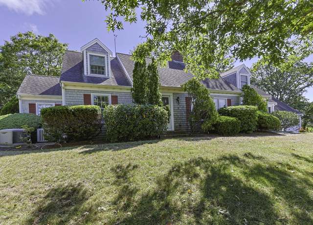 Property at 207 Horizon Dr, Chatham, MA 02633, 4 beds, 3.5 baths