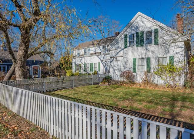 Property at 780 Main St, West Barnstable, MA 02668, 4 beds, 2 baths