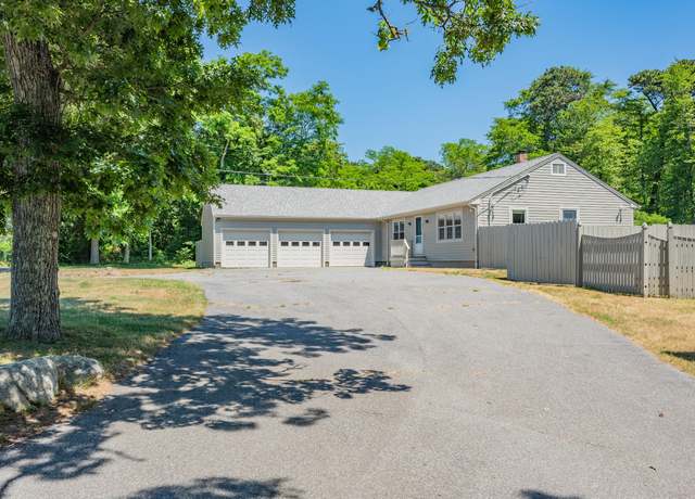 Property at 195 Underpass Rd, Brewster, MA 02631, 3 beds, 3 baths