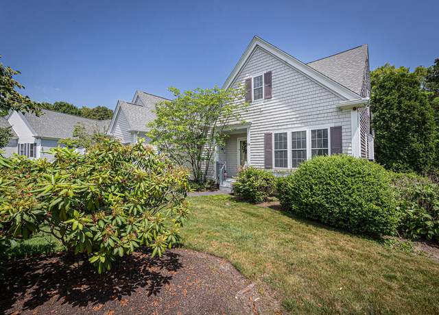 Property at 54 Stratford Rdg, Mashpee, MA 02649, 2 beds, 2.5 baths