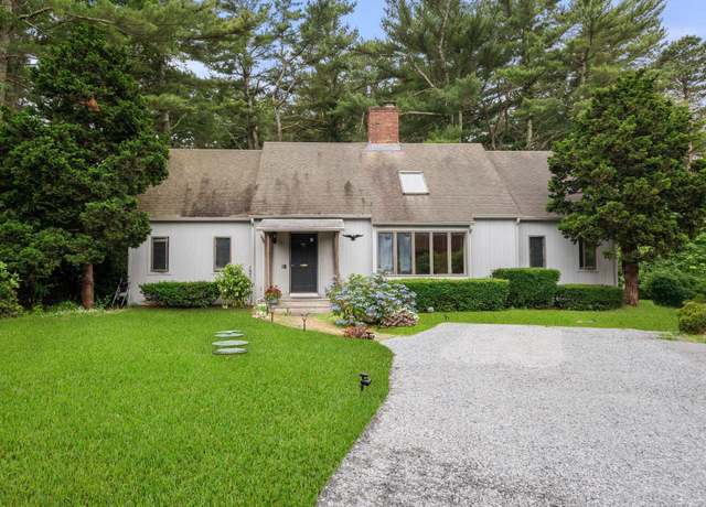 Property at 7 Blue Fin, Mashpee, MA 02649, 4 beds, 2.5 baths