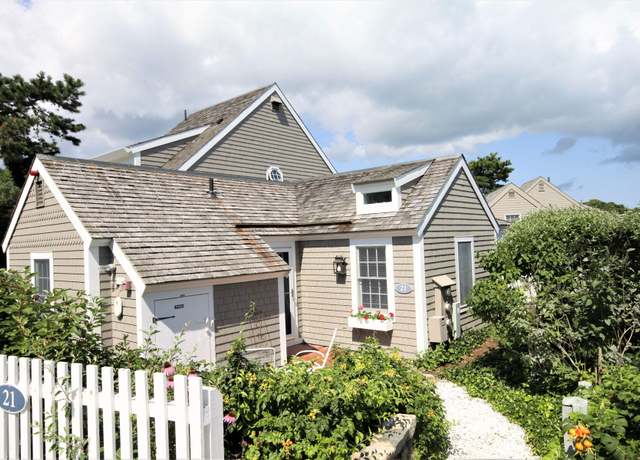 Property at 21 Brant Rock Rd, Mashpee, MA 02649, 1 bed, 1 bath