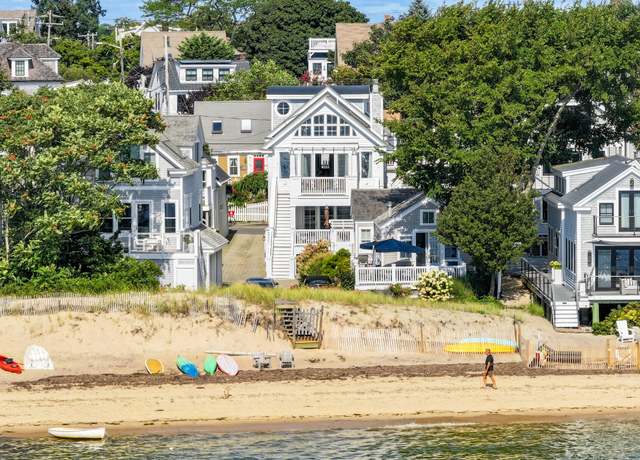 Property at 139 Commercial St, Provincetown, MA 02657, 2 beds, 2 baths