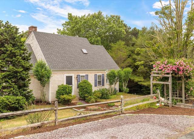 Property at 32 Purmackene Ln, Harwich Port, MA 02646, 3 beds, 2.5 baths