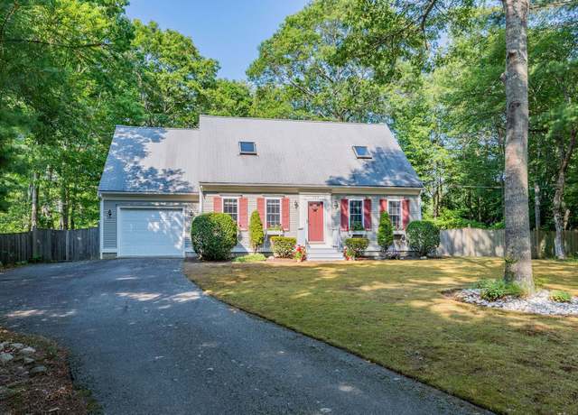 Property at 192 Simons Narrows Rd, Mashpee, MA 02649, 3 beds, 2 baths