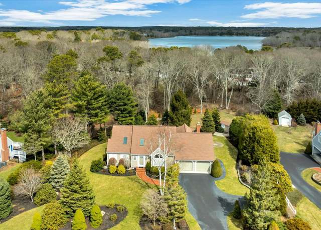 Property at 697 Mistic Dr, Marstons Mills, MA 02648, 3 beds, 2.5 baths