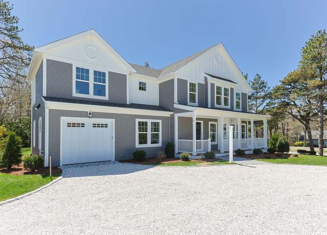 Property at 14 Azalea Ln, Mashpee, MA 02649, 5 beds, 5.5 baths
