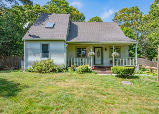 Property at 31 Artisan Way, Forestdale, MA 02644, 4 beds, 2 baths