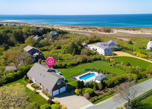 Property at 33 Torrey Rd, East Sandwich, MA 02537, 4 beds, 3.5 baths