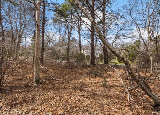 Property at 28 Spinnaker St, Sandwich, MA 02563