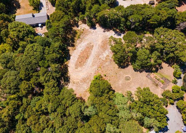 Property at 7 Arrowhead Farm Rd, Truro, MA 02666