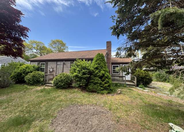 Property at 15 Reid Ave, West Yarmouth, MA 02673, 2 beds, 1.5 baths