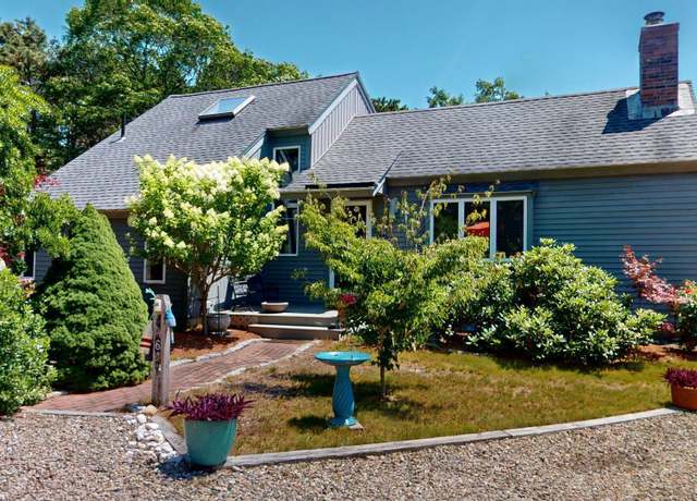 Property at 6 Hopkins Way, Truro, MA 02666, 2 beds, 2 baths