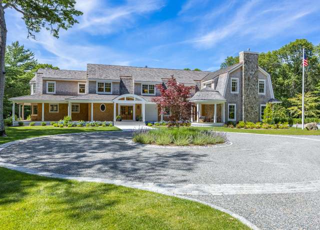 Property at 60 Smoke Valley Rd, Osterville, MA 02655, 5 beds, 5.5 baths