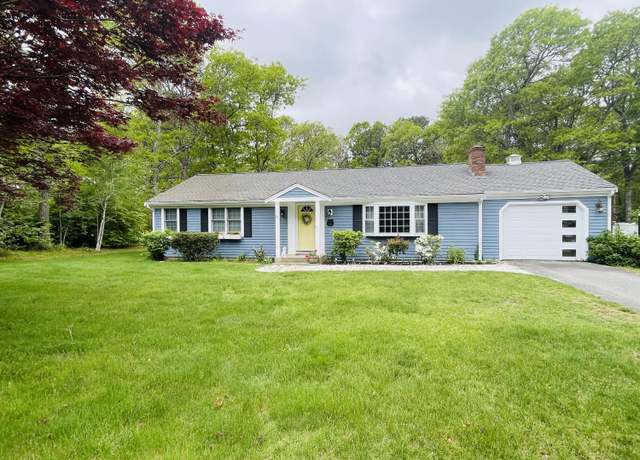 Property at 31 Acorn Rd, East Dennis, MA 02641, 2 beds, 1.5 baths
