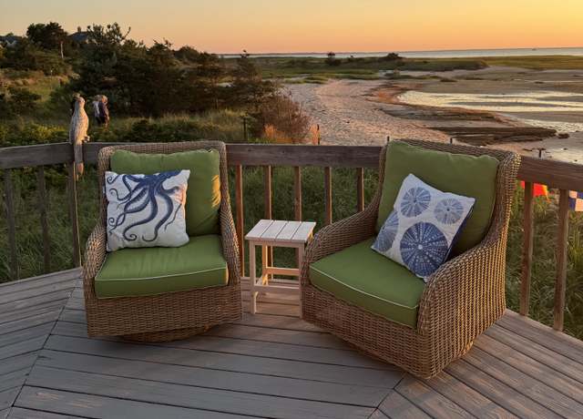 Property at 20 Beach Rd, Eastham, MA 02642, 3 beds, 1.5 baths