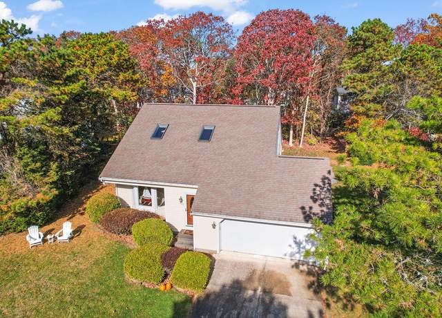 Property at 88 Pheasant Ln, East Falmouth, MA 02536, 2 beds, 2.5 baths