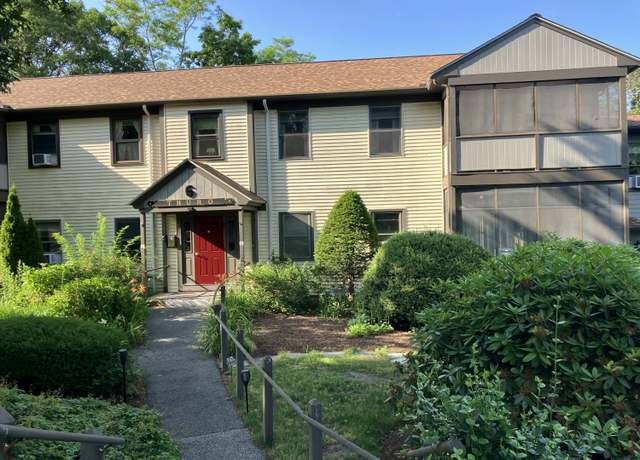 Property at 14 Harold St Unit 6-D, Harwich Port, MA 02646, 2 beds, 1 bath