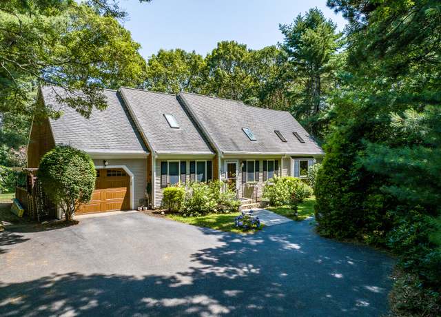 Property at 82 Nobadeer Rd, Centerville, MA 02632, 3 beds, 4 baths