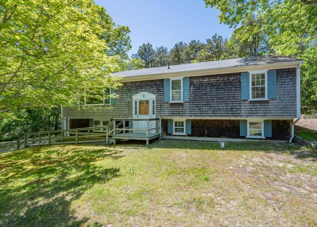 Property at 2 Long Nook Ln, Truro, MA 02666, 4 beds, 2 baths
